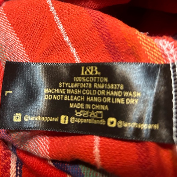 L&B Serape Top Size Large - Picture 6 of 6